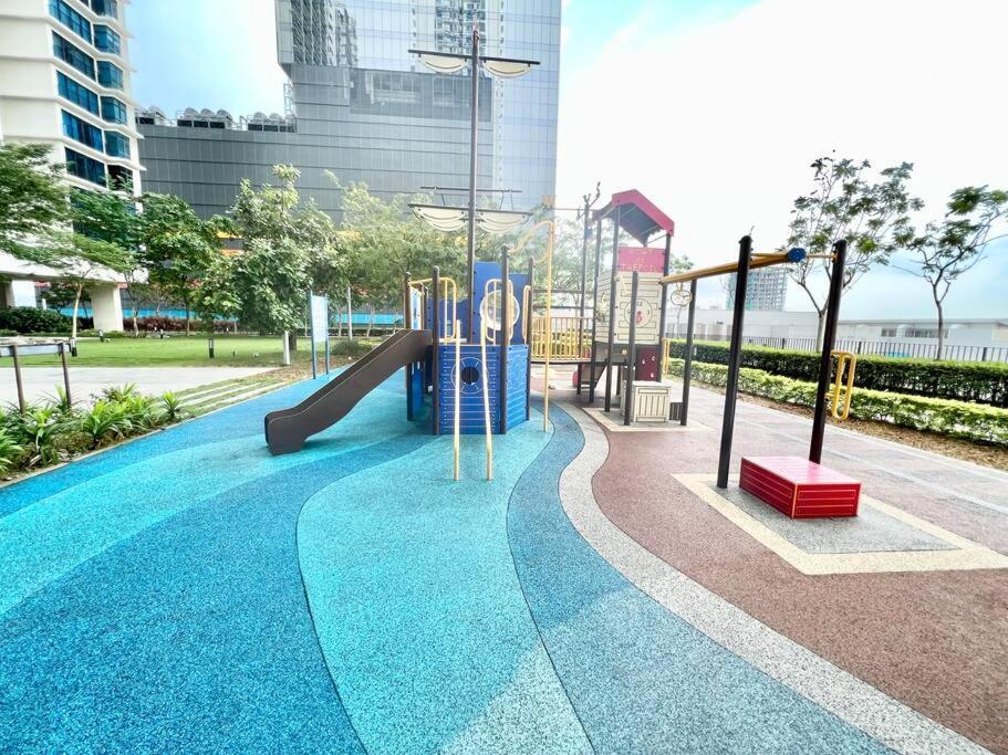 D 1-5Pax Cozy Home Trefoil Setia Alam 3Bed Wifi &Tv Shah Alam Setia City Mall Exterior foto
