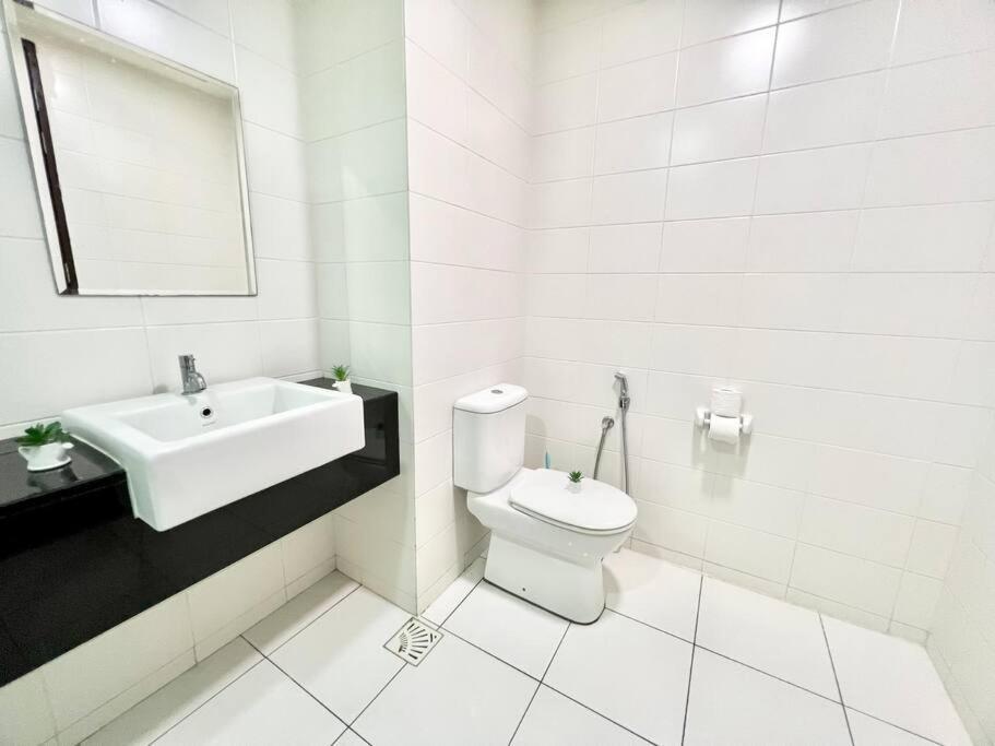 D 1-5Pax Cozy Home Trefoil Setia Alam 3Bed Wifi &Tv Shah Alam Setia City Mall Exterior foto